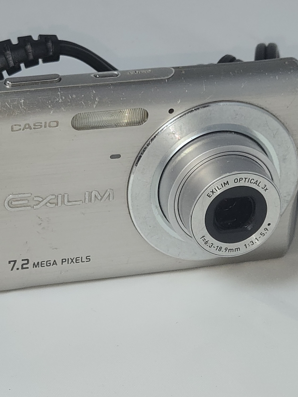 Casio Exilim Silver 7.2MP Compact Digital Camera